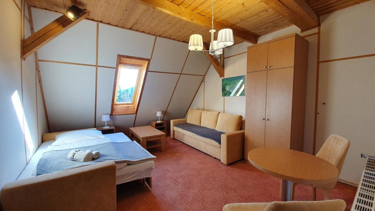 Guest house Goscinne Przy Kosciele Wang.